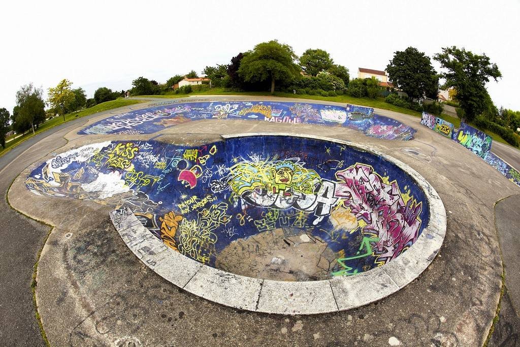 SKATEPARK DE LA GENERAUDIERE Freizeitaktivitäten für