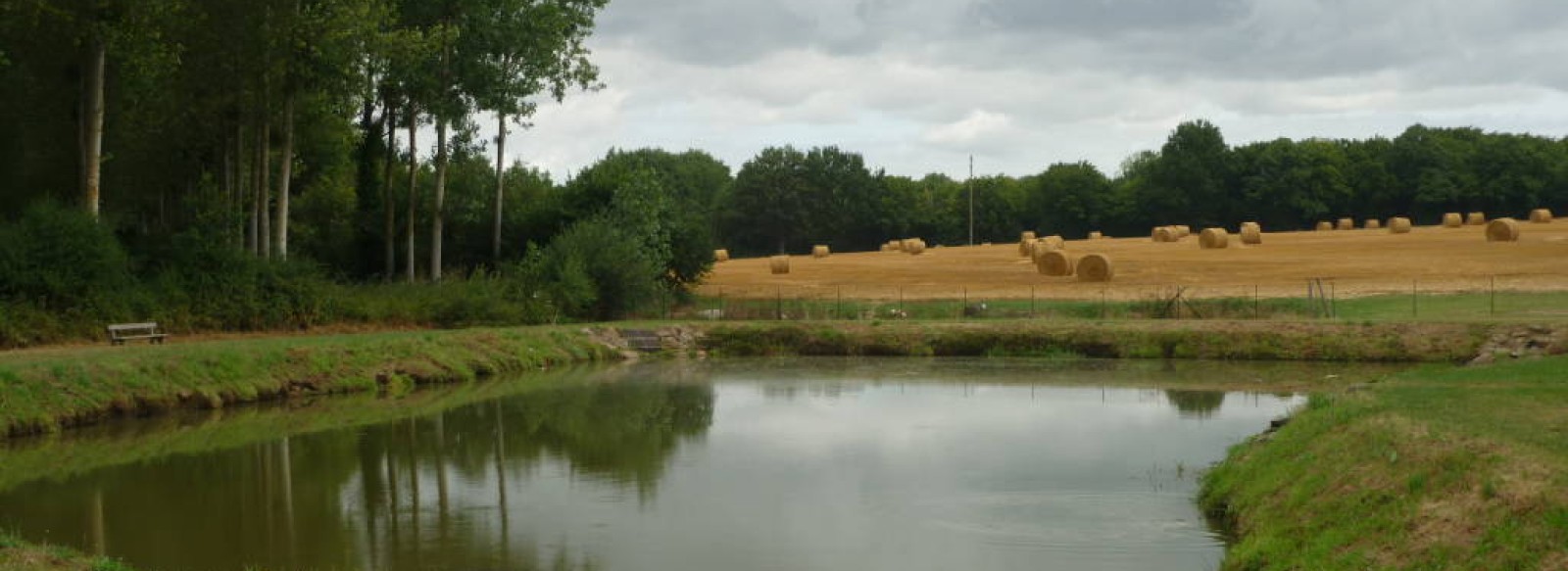 AIRE D'ACCUEIL DE CAMPING-CAR A BRIOSNE-LES-SABLES