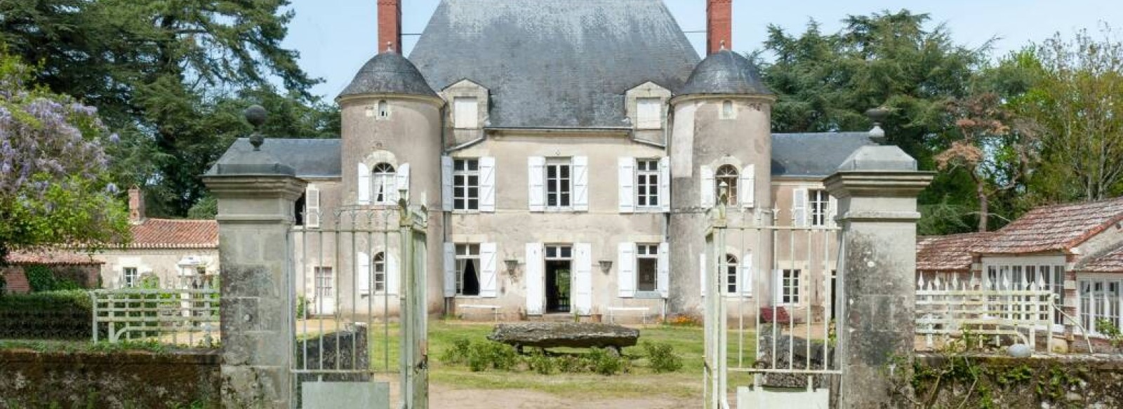 CHAMBRES D'HOTES DOMAINE DE LA MAZURE