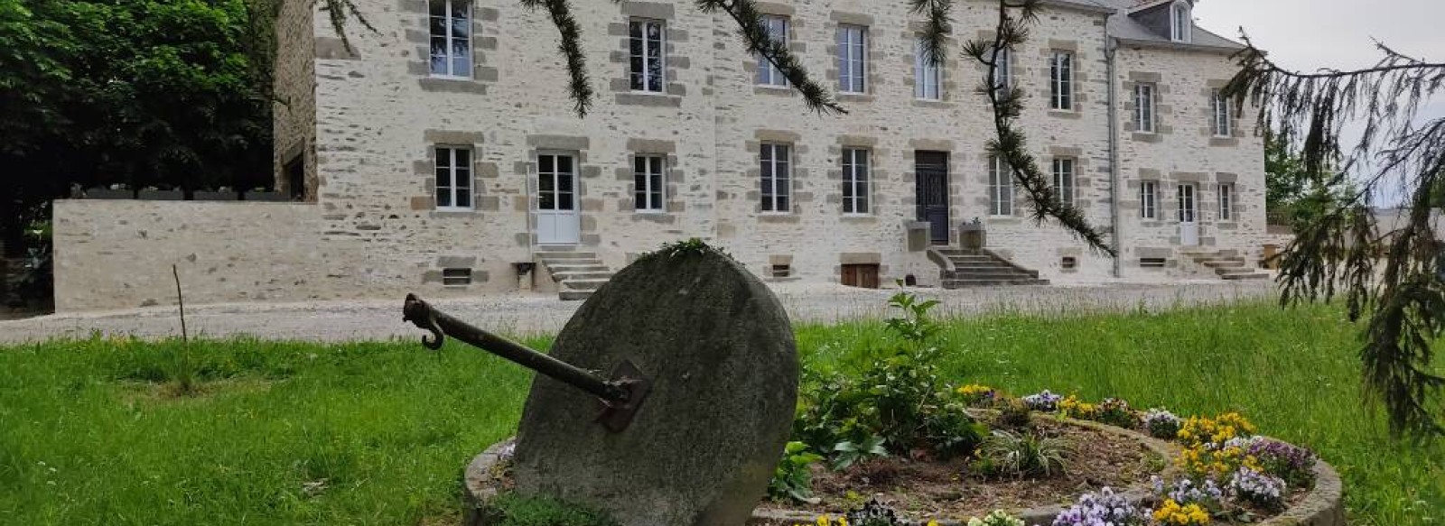 MEUBLE APPARTEMENT MAYENNE