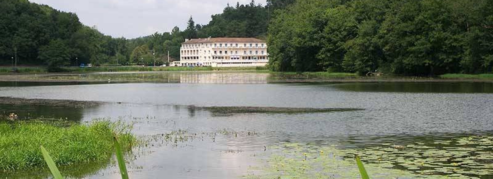 HOTEL-RESTAURANT LE MOULIN NEUF