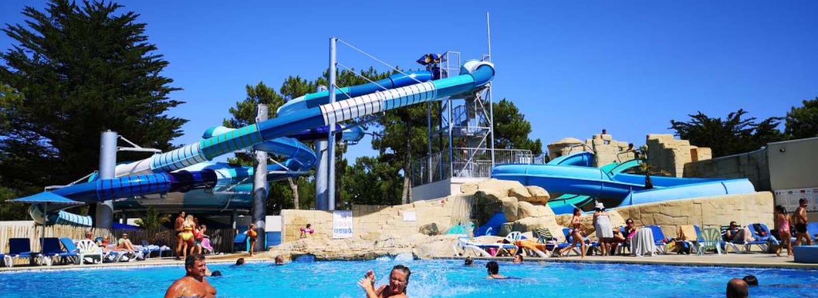 CAMPING LE CLOS DES PINS