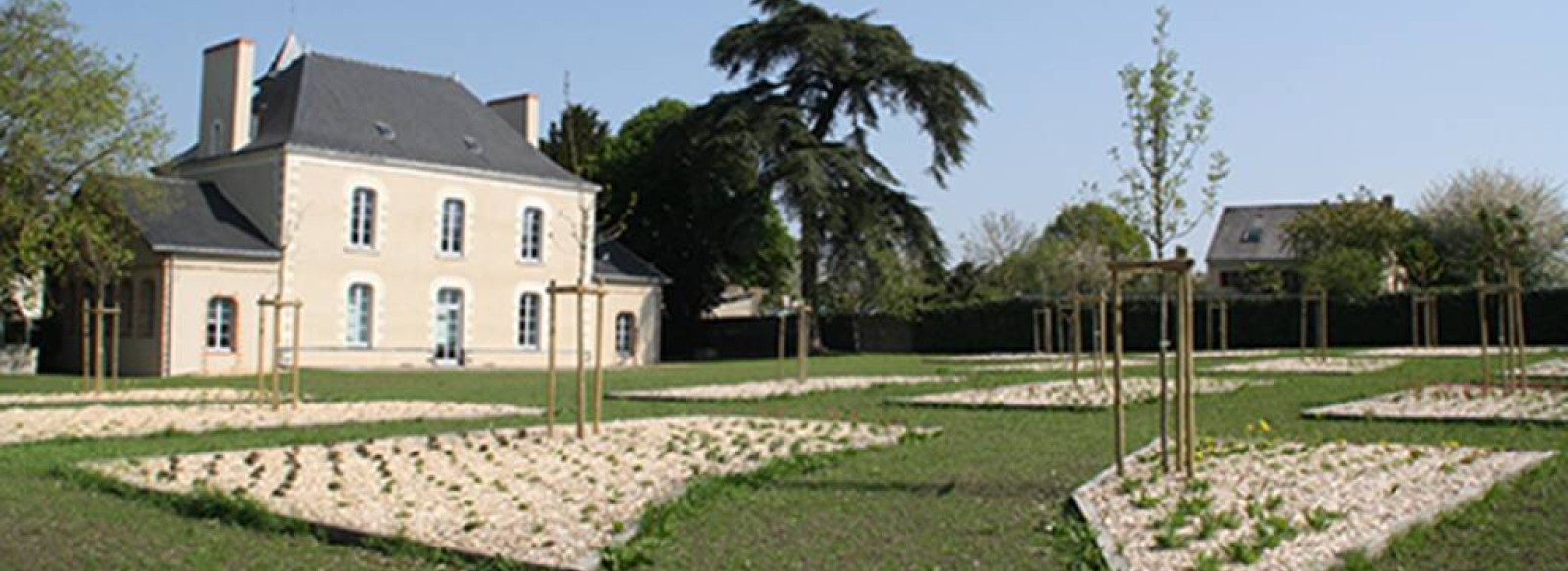 ARBORETUM SOPHIE TREBUCHET - MANOIR DE LA RENAUDIERE