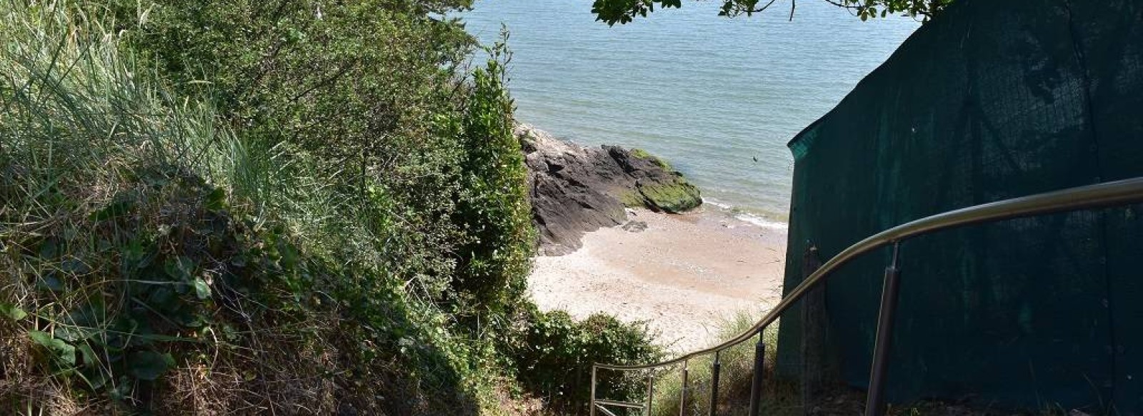 PLAGE DE KERLOUPIOTS