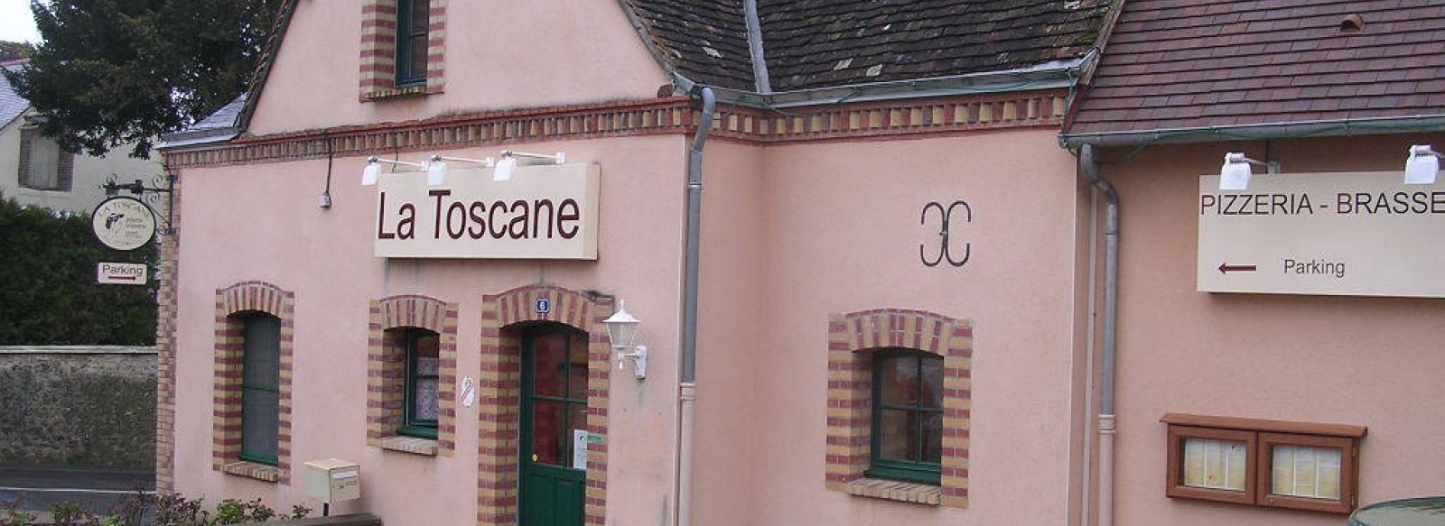 LA TOSCANE